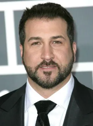 Joey Fatone - Ator, 28 de janeiro de 1977