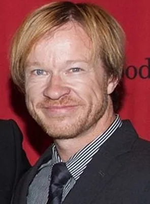 John Fawcett - Diretor, Produtor Executivo, Criador, 5 de março de 1968