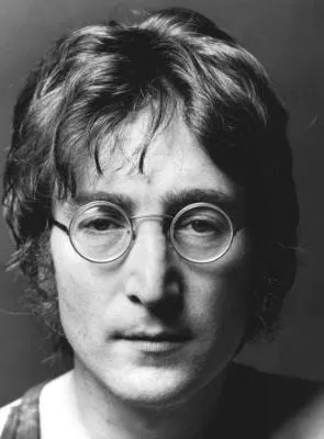 John Lennon - Ator, Compositor, Diretor, 9 de outubro de 1940, 8 de dezembro de 1980