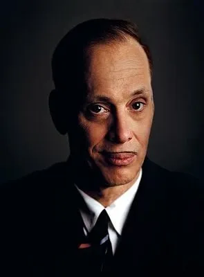 John Waters - Ator, Roteirista, Diretor, 22 de abril de 1946
