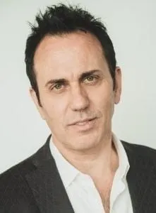 Jon Jacobs - 10 de setembro de 1966