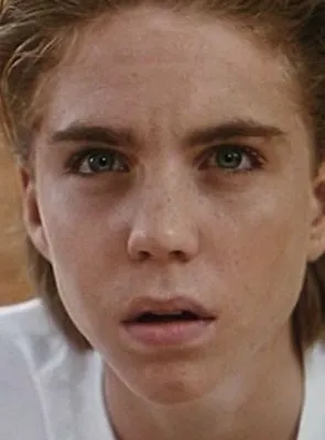 Jonathan Brandis - Ator, 13 de abril de 1976, 12 de novembro de 2003