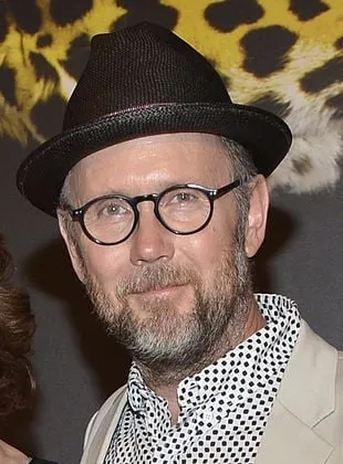 Jonathan Dayton - Diretor, Produtor Executivo, 7 de julho de 1957