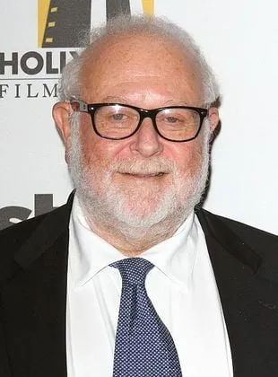 Jonathan Lynn - Diretor, Ator, Roteirista, 3 de abril de 1943