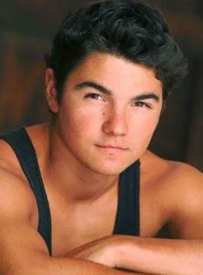 Joseph Ashton - Ator, 18 de novembro de 1986