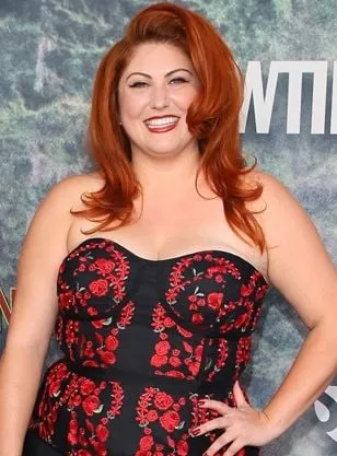 Joy Nash - Atriz, 5 de agosto de 1982