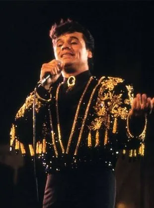 Juan Gabriel - 7 de janeiro de 1950, 28 de agosto de 2016