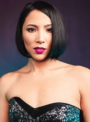 Julee Cerda - Atriz, 29 de janeiro de 1978