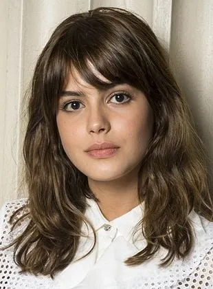 Julia Dalavia - Atriz, 9 de fevereiro de 1998