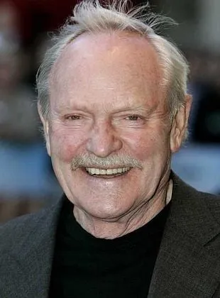 Julian Glover - Ator, 27 de março de 1935