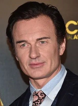 Julian McMahon - Ator, 27 de julho de 1968