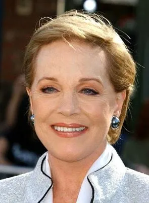 Julie Andrews - Atriz, Produtor Executivo, 1 de outubro de 1935