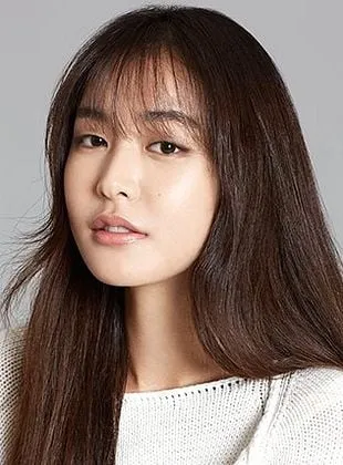 Jung Yoo-jin - 19 de fevereiro de 1989