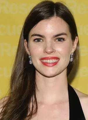 Kaley Ronayne - Atriz, 12 de fevereiro de 1990