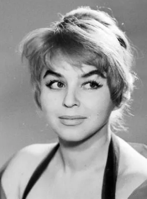 Kalina Jedrusik - 5 de fevereiro de 1931, 7 de agosto de 1991