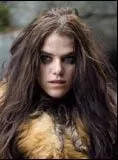 Kaniehtiio Horn - Atriz, 8 de novembro de 1986