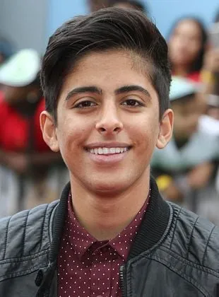 Karan Brar - Ator, Diretor, 18 de janeiro de 1999