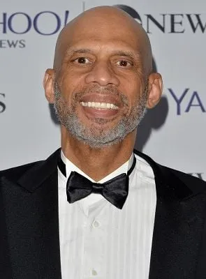 Kareem Abdul-Jabbar - Ator, 16 de abril de 1947