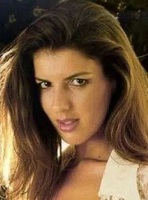 Karen Lancaume - 19 de janeiro de 1973, 28 de janeiro de 2005