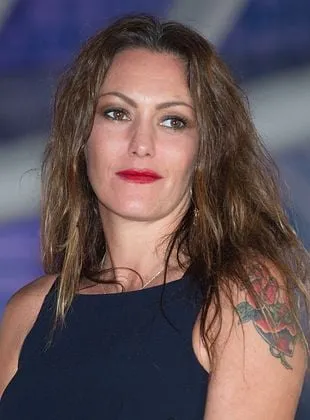 Karole Rocher - Atriz, Diretora, Roteirista, 4 de julho de 1974