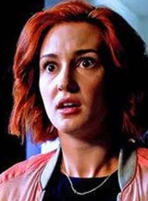 Katherine Barrell - Atriz, 12 de fevereiro de 1990