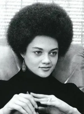 Kathleen Cleaver - 13 de maio de 1945
