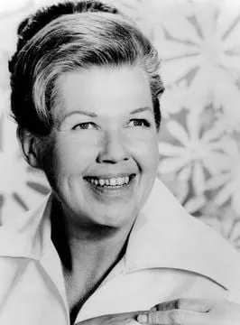 Kathleen Freeman - Atriz, 17 de fevereiro de 1919, 23 de agosto de 2001