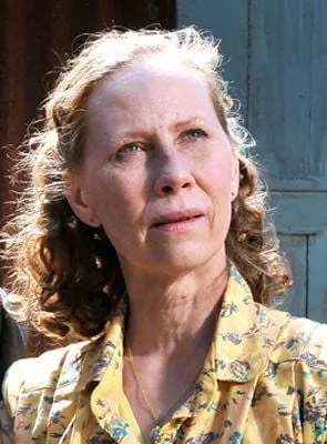 Kati Outinen - Atriz, 17 de agosto de 1961