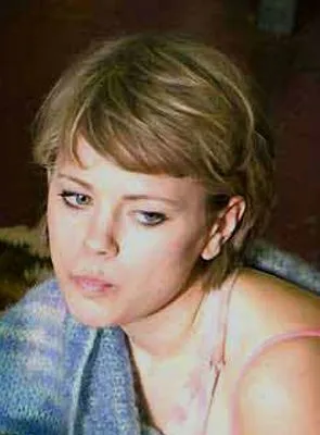 Katia Winter - Atriz, Produtora, 13 de outubro de 1983