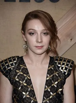 Kayli Carter - Atriz, 3 de dezembro de 1993