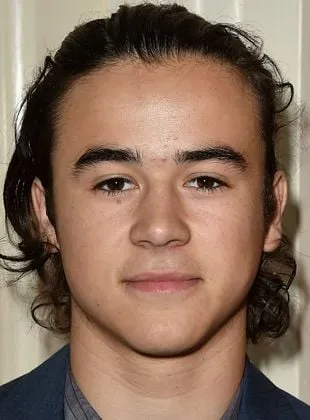 Keean Johnson - Ator, 25 de outubro de 1996