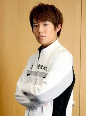 Keisuke Koide - 20 de fevereiro de 1984