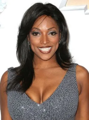 Kellita Smith - Atriz, 11 de julho de 1969