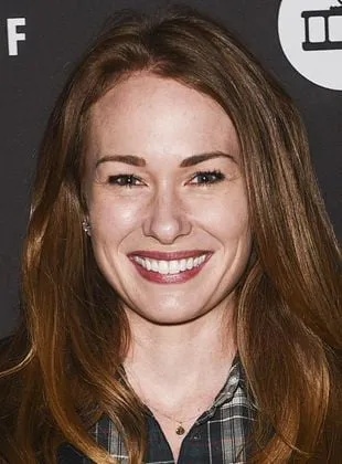 Kelly Frye - Atriz, 6 de dezembro de 1984