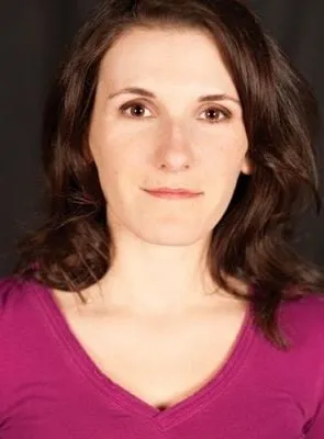 Kelly Sheridan - 19 de maio de 1977