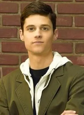 Ken Baumann - Ator, 8 de agosto de 1989