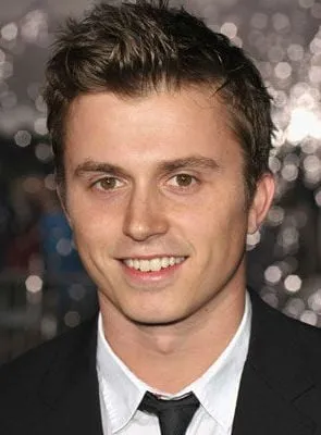 Kenny Wormald - Ator, 27 de julho de 1984