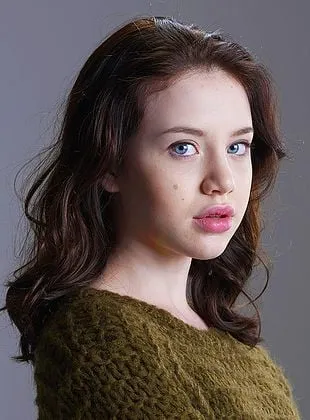 Kiara Glasco - Atriz, 2 de agosto de 2001