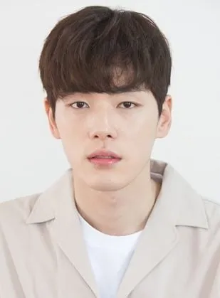 Kim Jung Hyun - 5 de abril de 1990