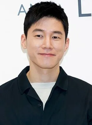 Kim Moo-Yeol - 22 de maio de 1982