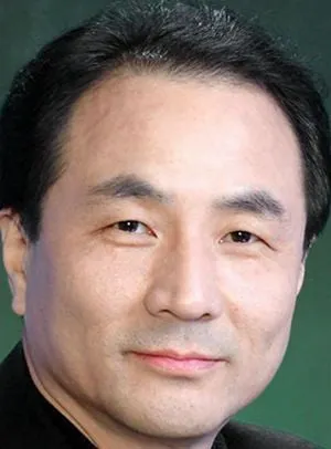 Kim Myung-Gon - 3 de dezembro de 1952