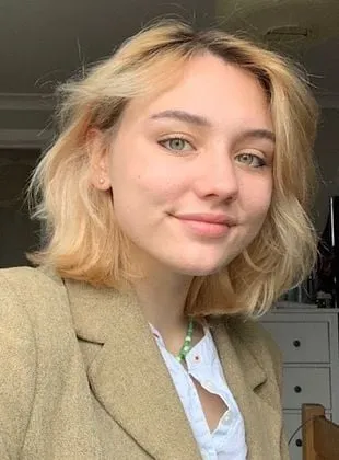 Kizzy Edgell - 1 de agosto de 2002