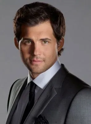 Kristoffer Polaha - Ator, 18 de fevereiro de 1977