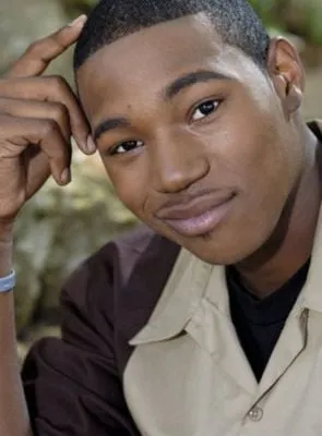 Kristopher Lofton - Ator, 24 de junho de 1988