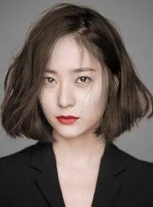 Krystal Jung - 24 de outubro de 1994