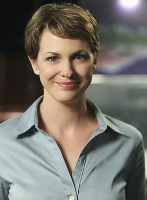 Larisa Oleynik - Atriz, 7 de junho de 1981