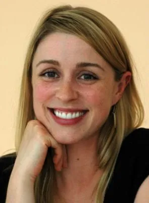 Laura Bertram - Atriz, 5 de setembro de 1978