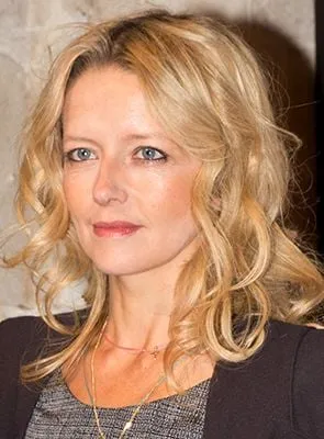 Laure Marsac - Atriz, 18 de fevereiro de 1970