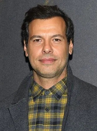 Laurent Lafitte - Ator, Diretor, Coprodutor, 22 de agosto de 1973