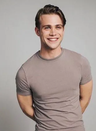 Leo Woodall - Ator, 14 de setembro de 1996